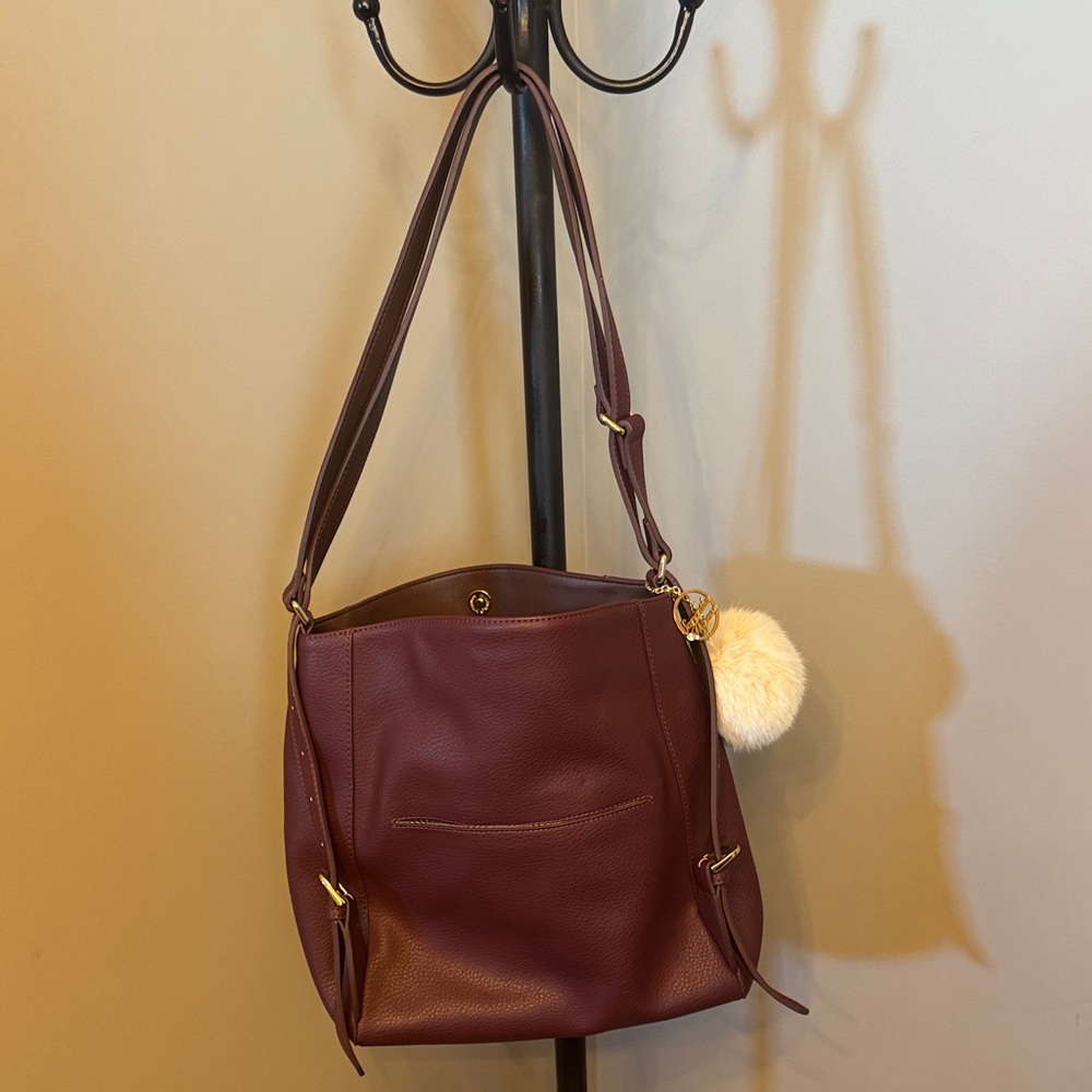 Samantha Thavasa Burgundy Shoulder Bag with Charm